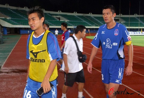 三亚吉阳区：《和平精英》空投惊喜集市启幕，电竞文旅融合添活力