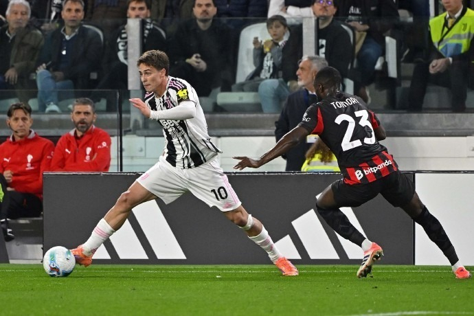 仅一夜，爆勇士三方交易追墨菲！库明加+穆迪搭上3个首轮，值吗？