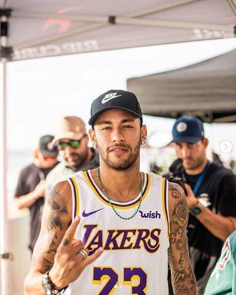 若今夜进球，梅里诺将是32年来首位连续3场对蓝军破门枪手球员