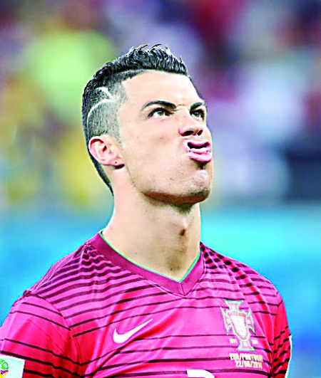 奥利塞独造4球，拜仁主场8-1狂胜，刷爆德甲纪录