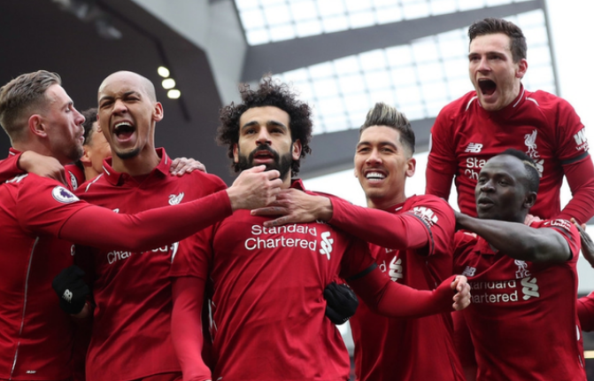 恭喜TH，突破心魔，让二追三击败FNC，拿下EWC2025无畏契约冠军！